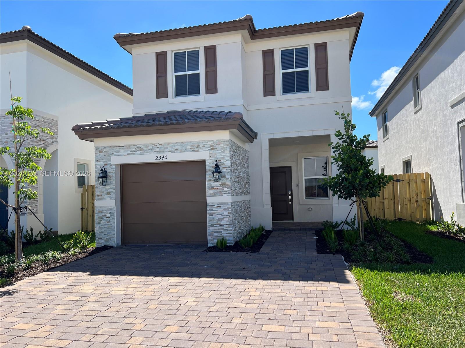 New vinyl floors on the second level. Beautiful single home with big fence patio at Westview North, easy access to the major highways, wonderful new gated community with club house.