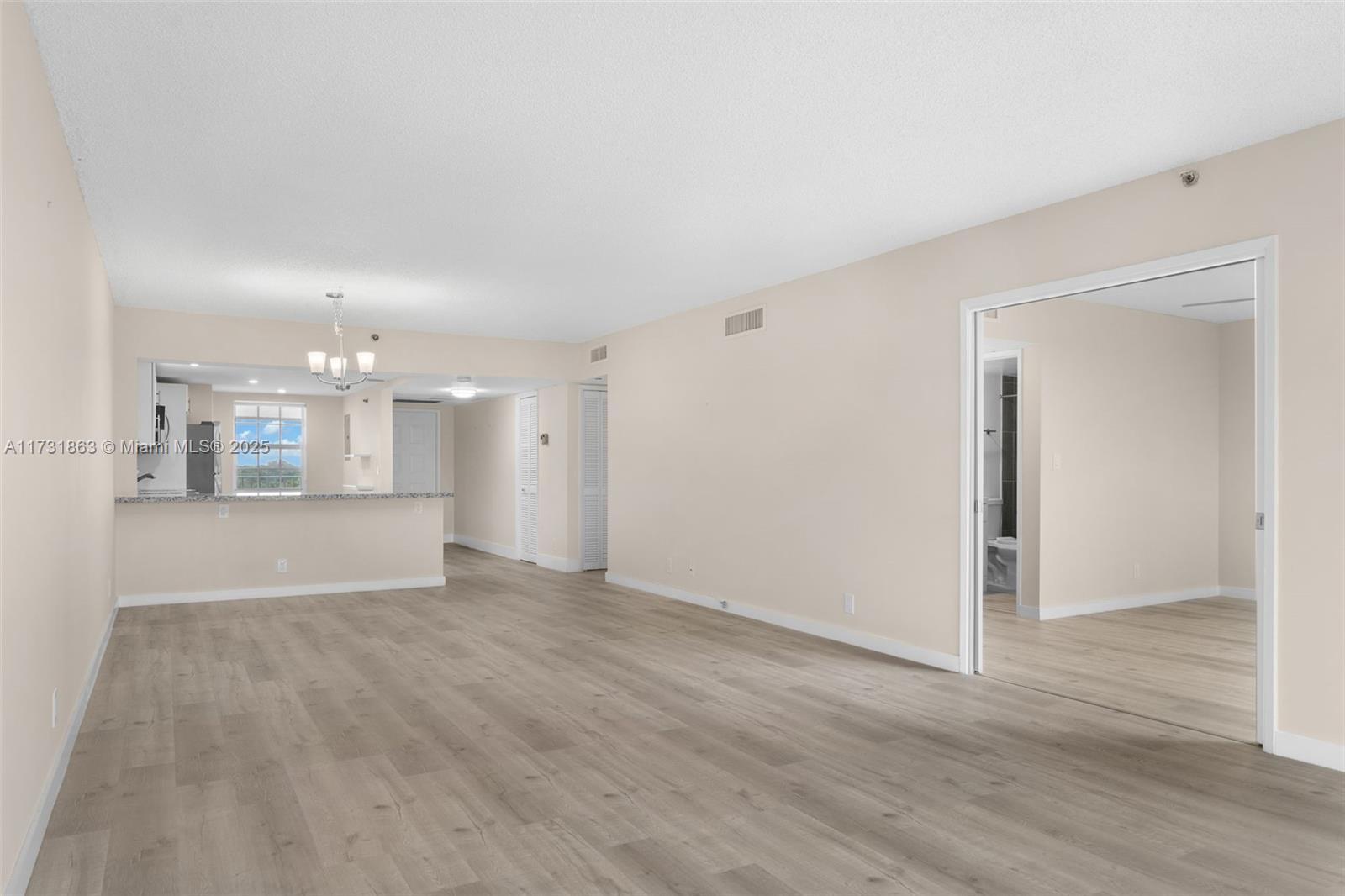 NO 104 PALM-AIRE COUNTRY - Residential Lease