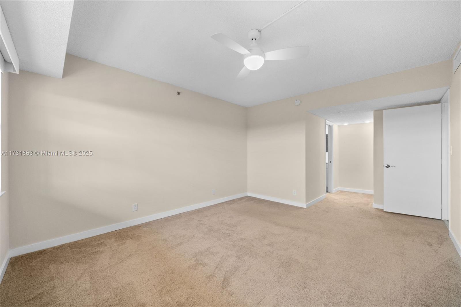 NO 104 PALM-AIRE COUNTRY - Residential Lease