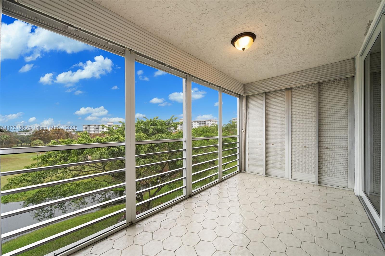 NO 104 PALM-AIRE COUNTRY - Residential Lease