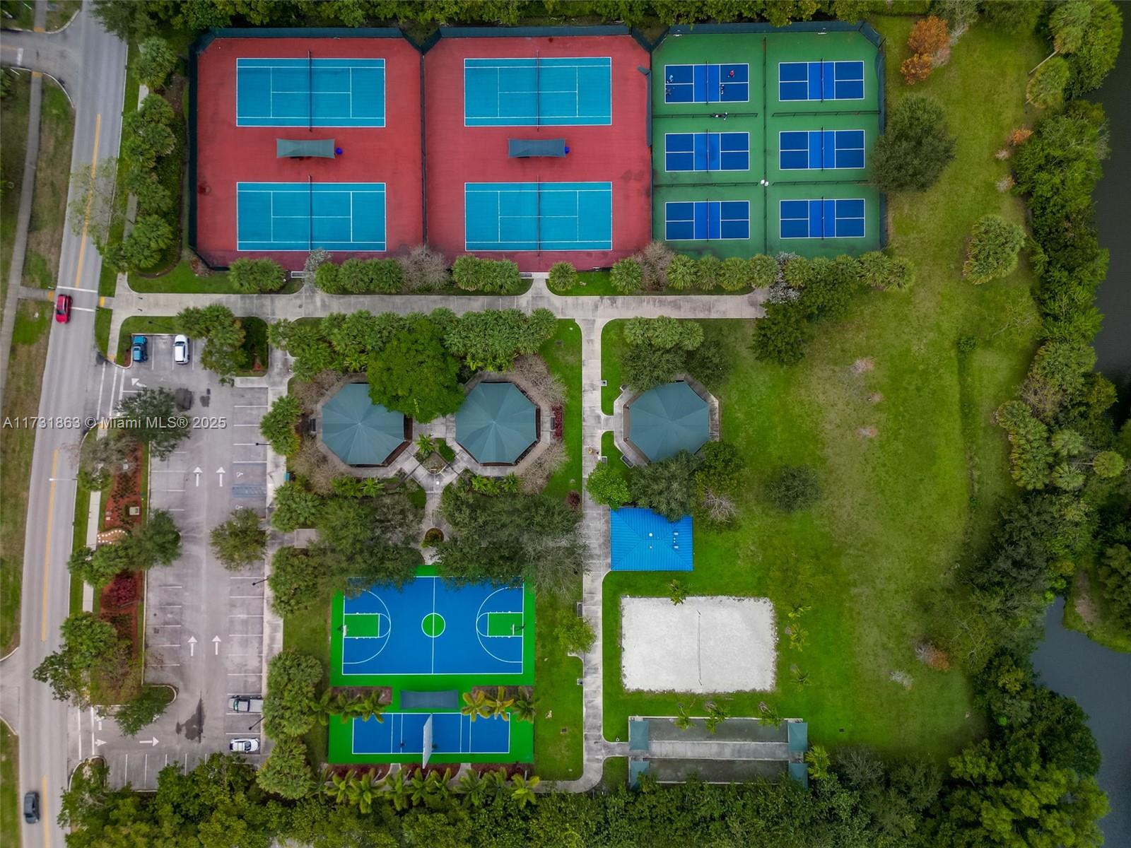 NO 104 PALM-AIRE COUNTRY - Residential Lease