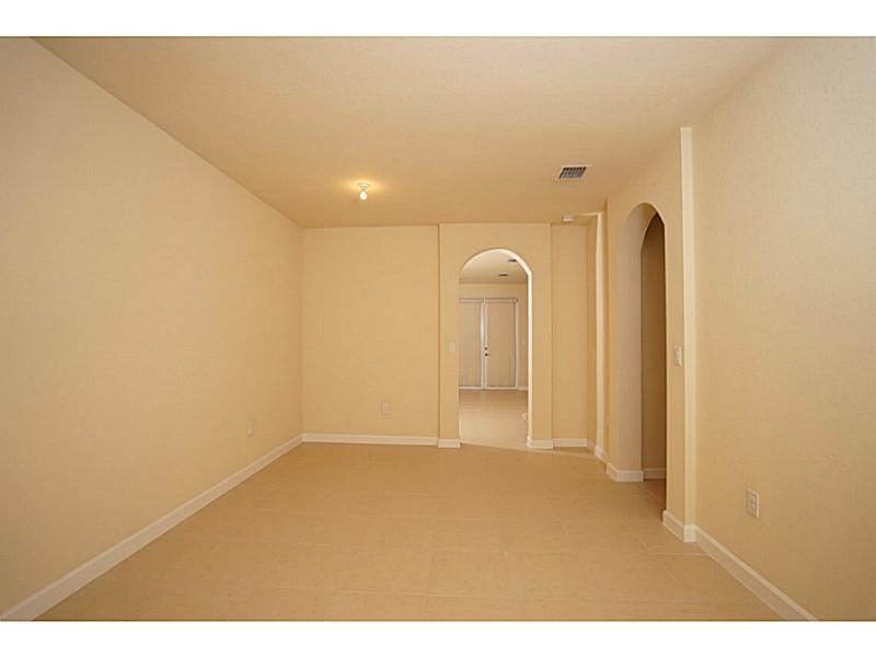 Kendall Square - Residential Lease