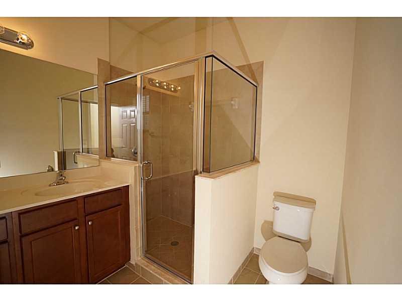 Kendall Square - Residential Lease