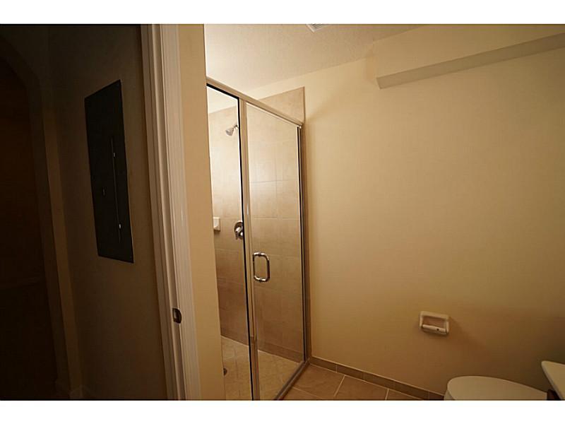 Kendall Square - Residential Lease