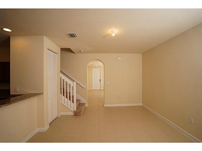 Kendall Square - Residential Lease