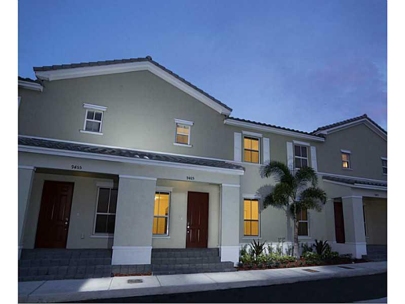 BRAND NEW SINGLE FAMILY HOME. TILE THROUGHOUT FRIST FLOOR, GRANITE COUNTERTOPS, SS APPLIANCES, WASHER & DRYER, HUGE MASTER BEDROOM, TOTAL 3 BEDROOMS IN SECOND FLOOR AND ONE BEDROOM IN FIRST FLOOR WITH FULL BATHROOM. IMMEDIATE ACCESS TO SUPERMARKET, SHOPPI NG, BANKS, SCHOOLS AND NEW BAPTIST HOSPITAL.A MUST SEE!!! STUDIO ON TOP OF THE GARAGE NOT INCLUDED IN THE RENTAL PRICE.