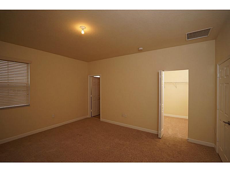 Kendall Square - Residential Lease