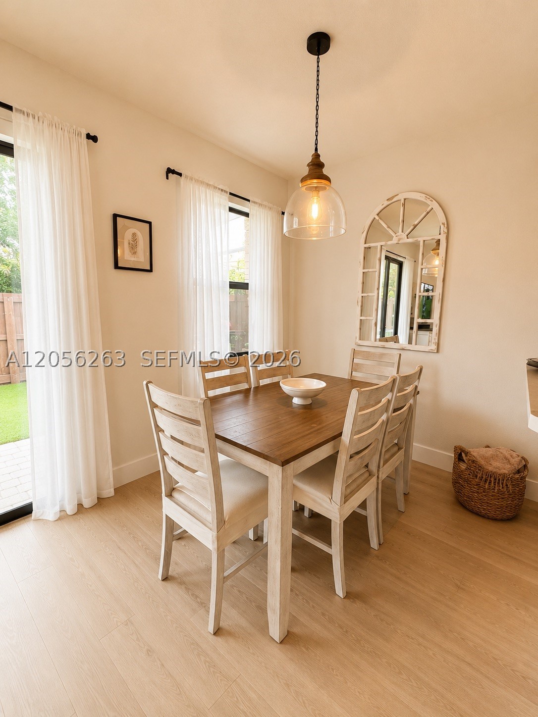 INTERLAKEN - Residential
