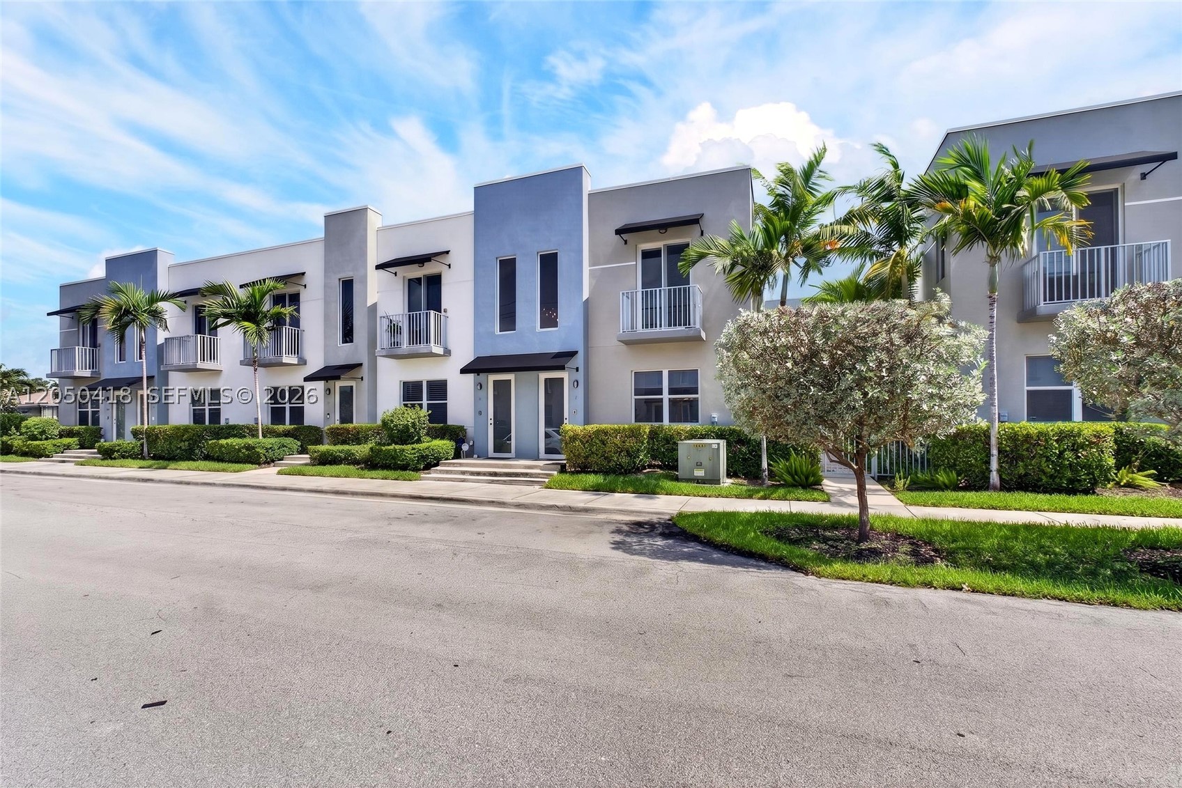 URBAN VILLAGE AT 5TH AVE - Residential