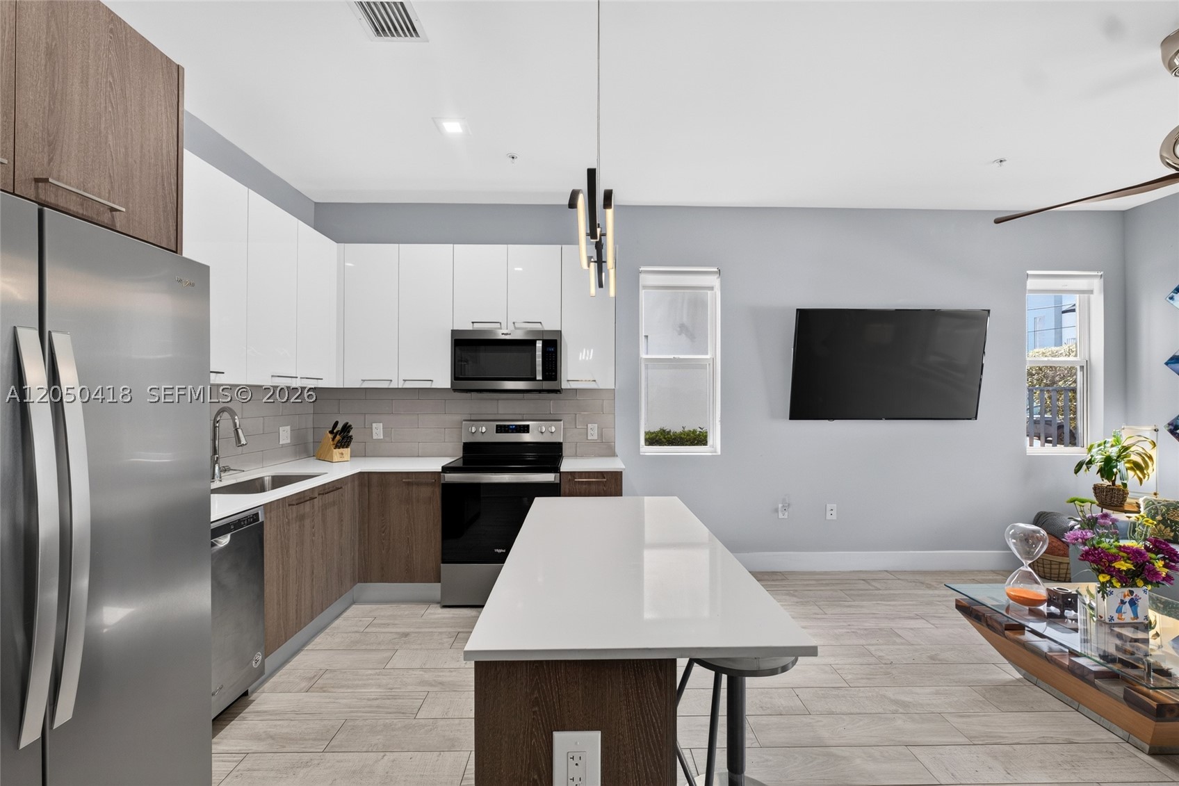 URBAN VILLAGE AT 5TH AVE - Residential