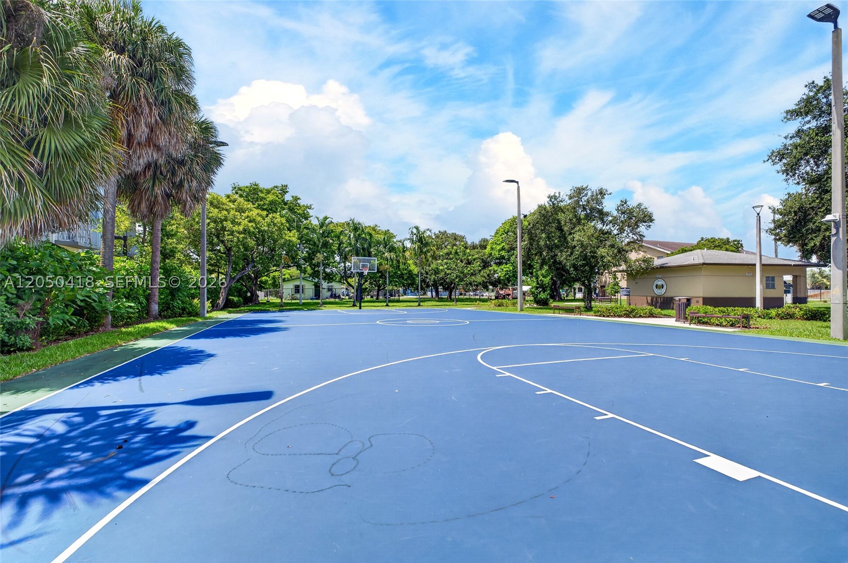 URBAN VILLAGE AT 5TH AVE - Residential