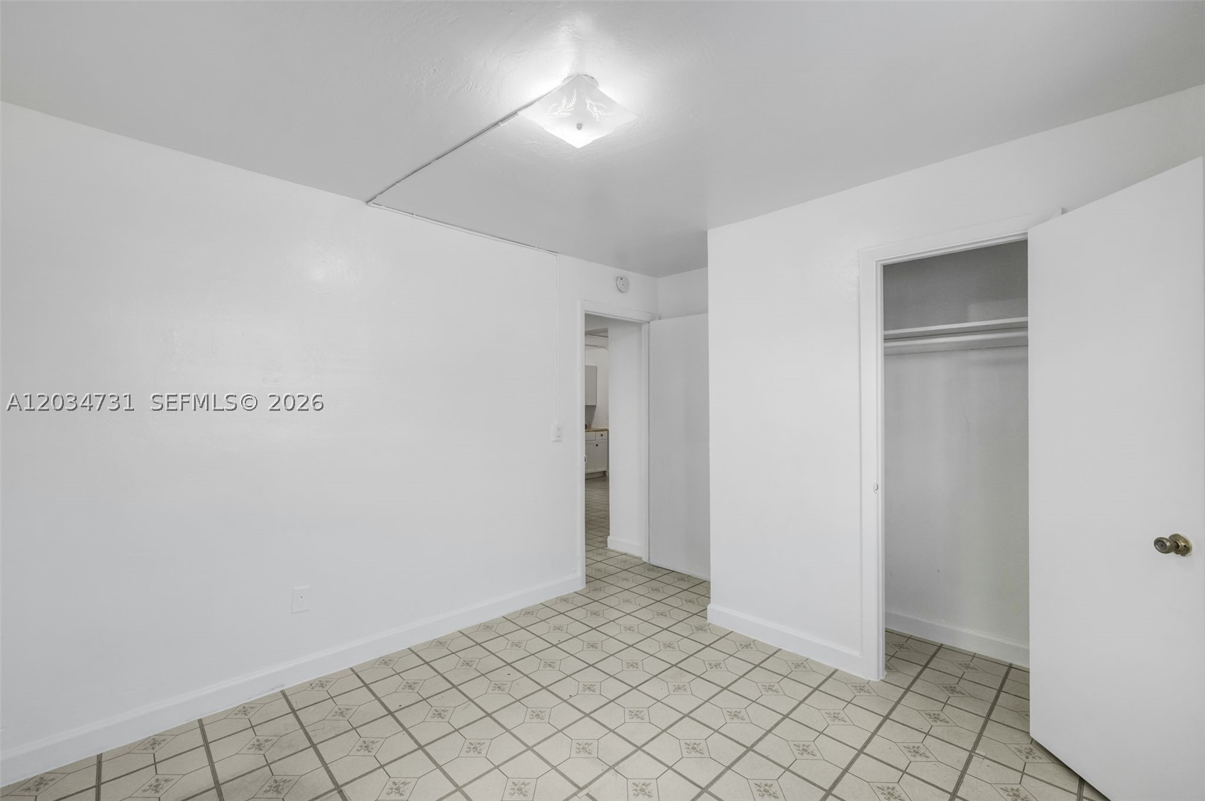IDLEWILD PARK - Residential Lease