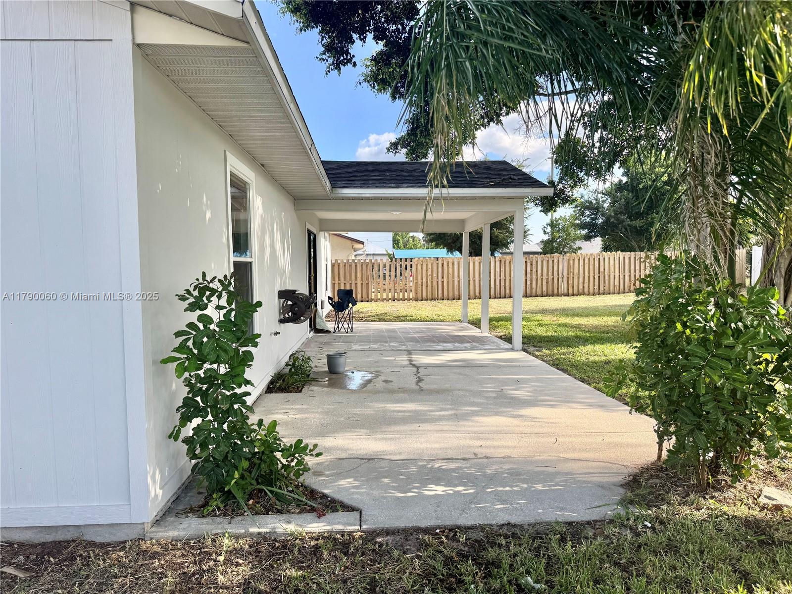 PORT ST LUCIE SECTION 33 - Residential
