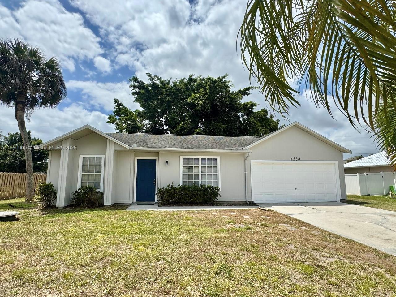 PORT ST LUCIE SECTION 33 - Residential