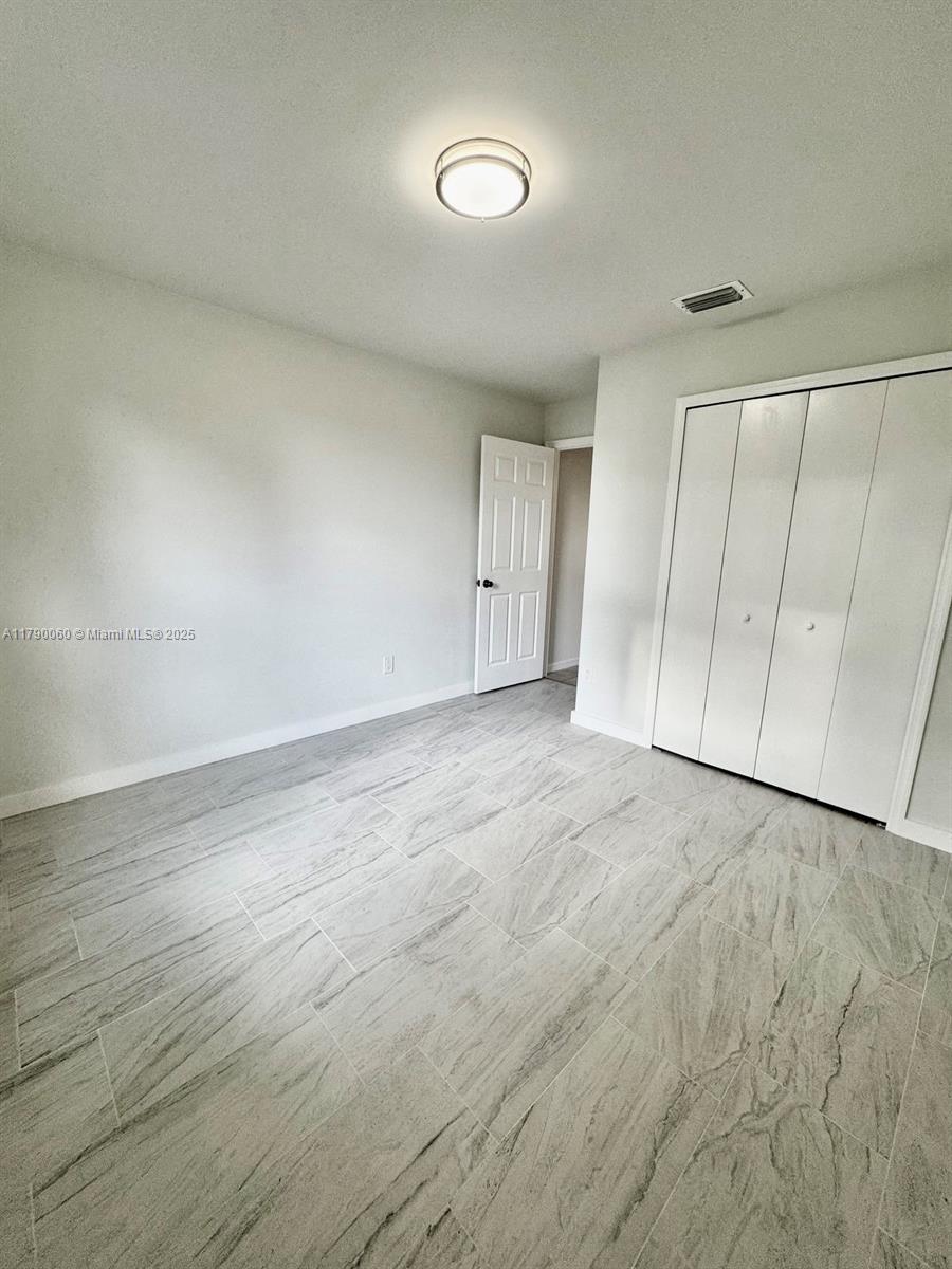 PORT ST LUCIE SECTION 33 - Residential