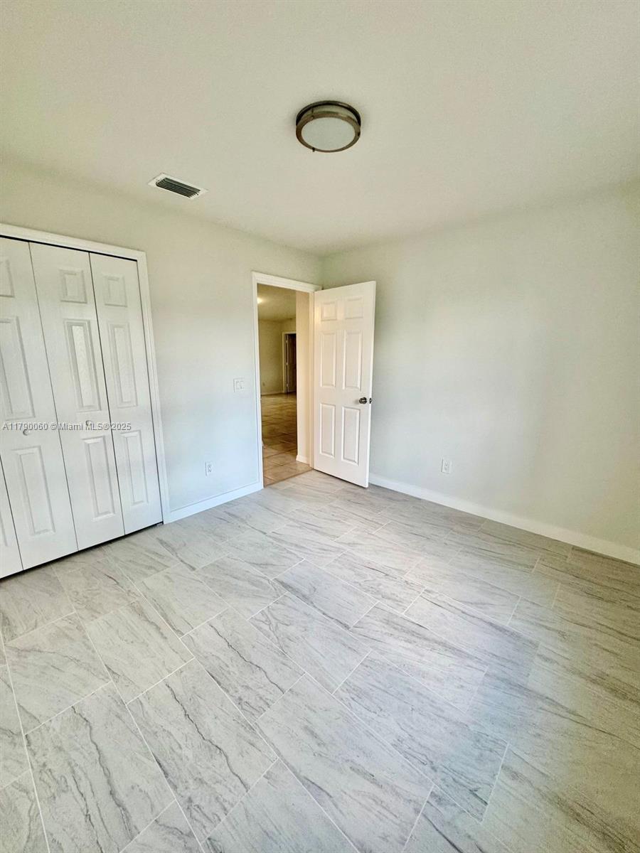 PORT ST LUCIE SECTION 33 - Residential