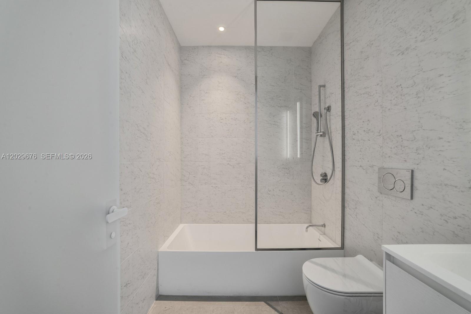2000 OCEAN CONDO - Residential