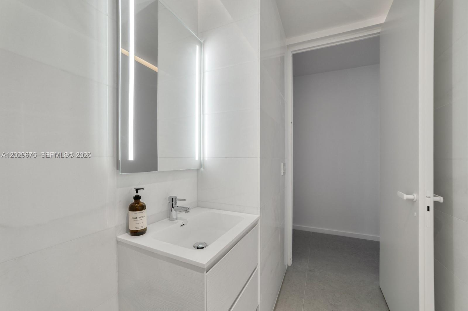 2000 OCEAN CONDO - Residential