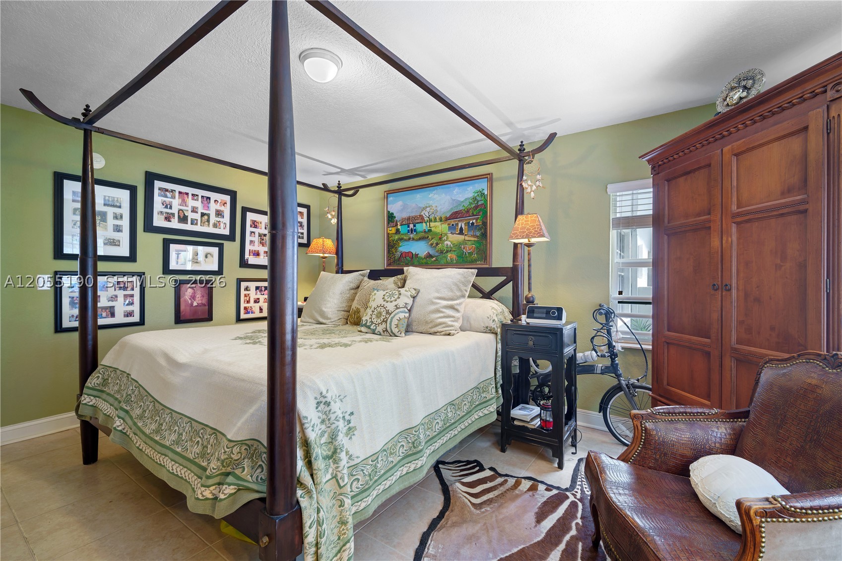 MORNING STAR CONDO - Residential