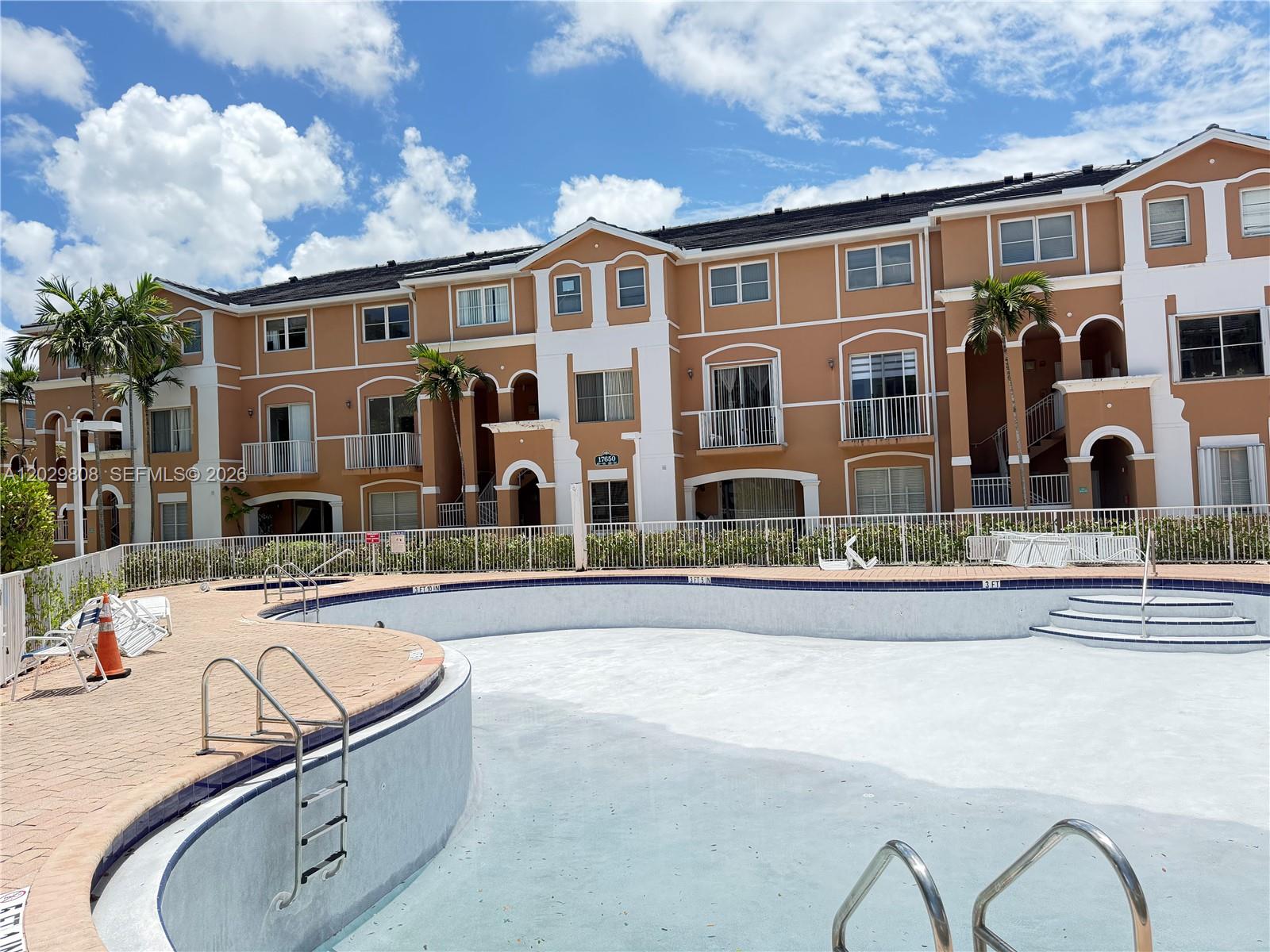 SHOMA HOMES AT COUNTRY CL - Residential