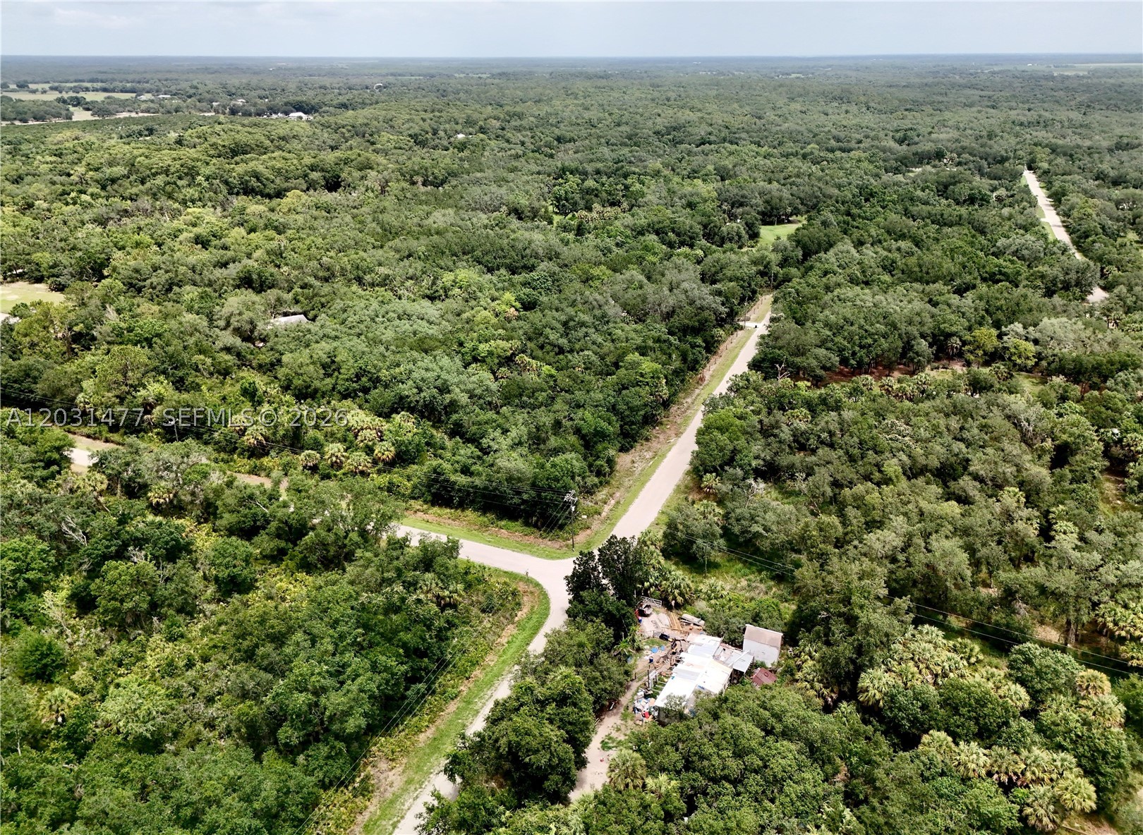 HIDDEN ACRES - Land
