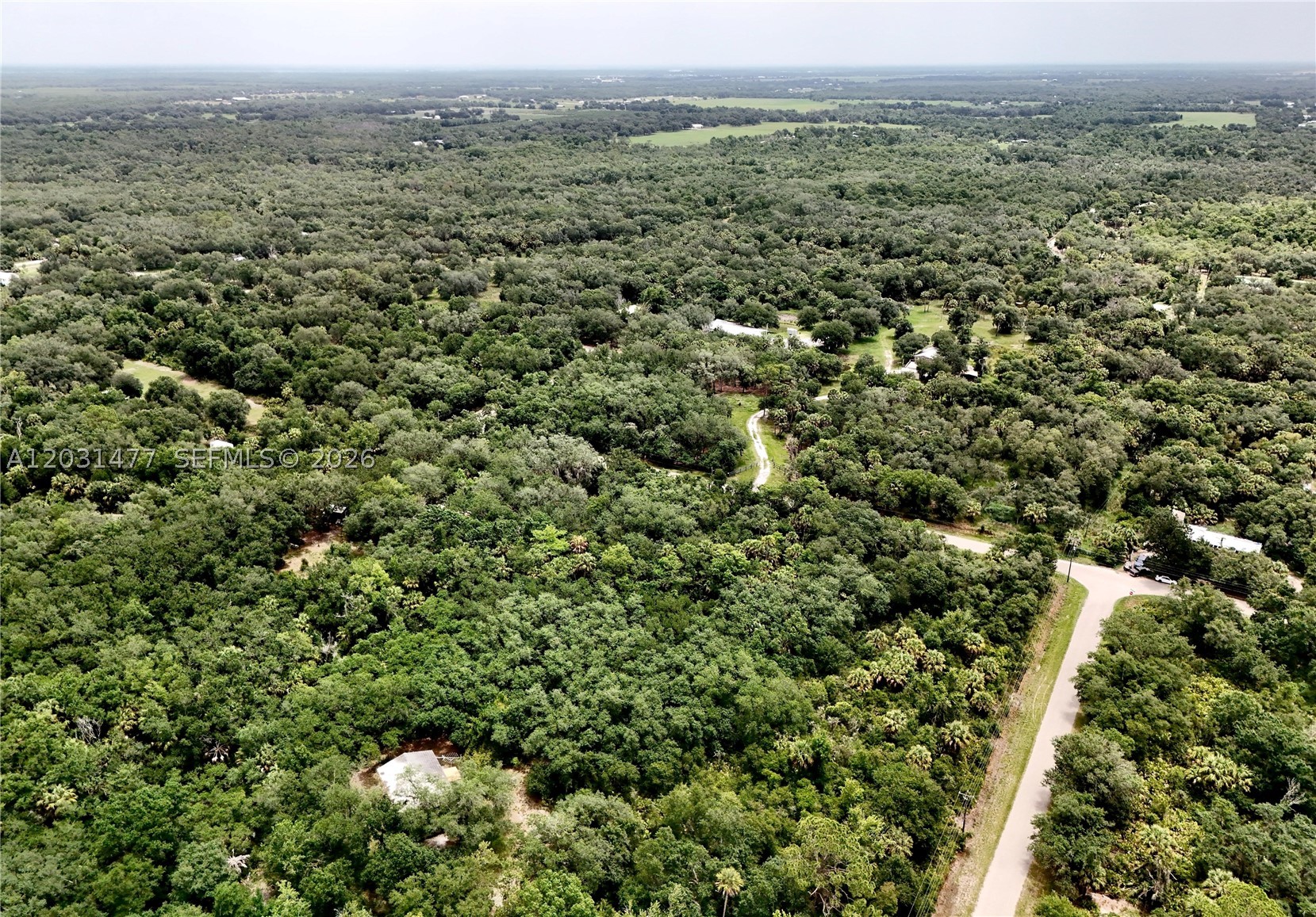 HIDDEN ACRES - Land