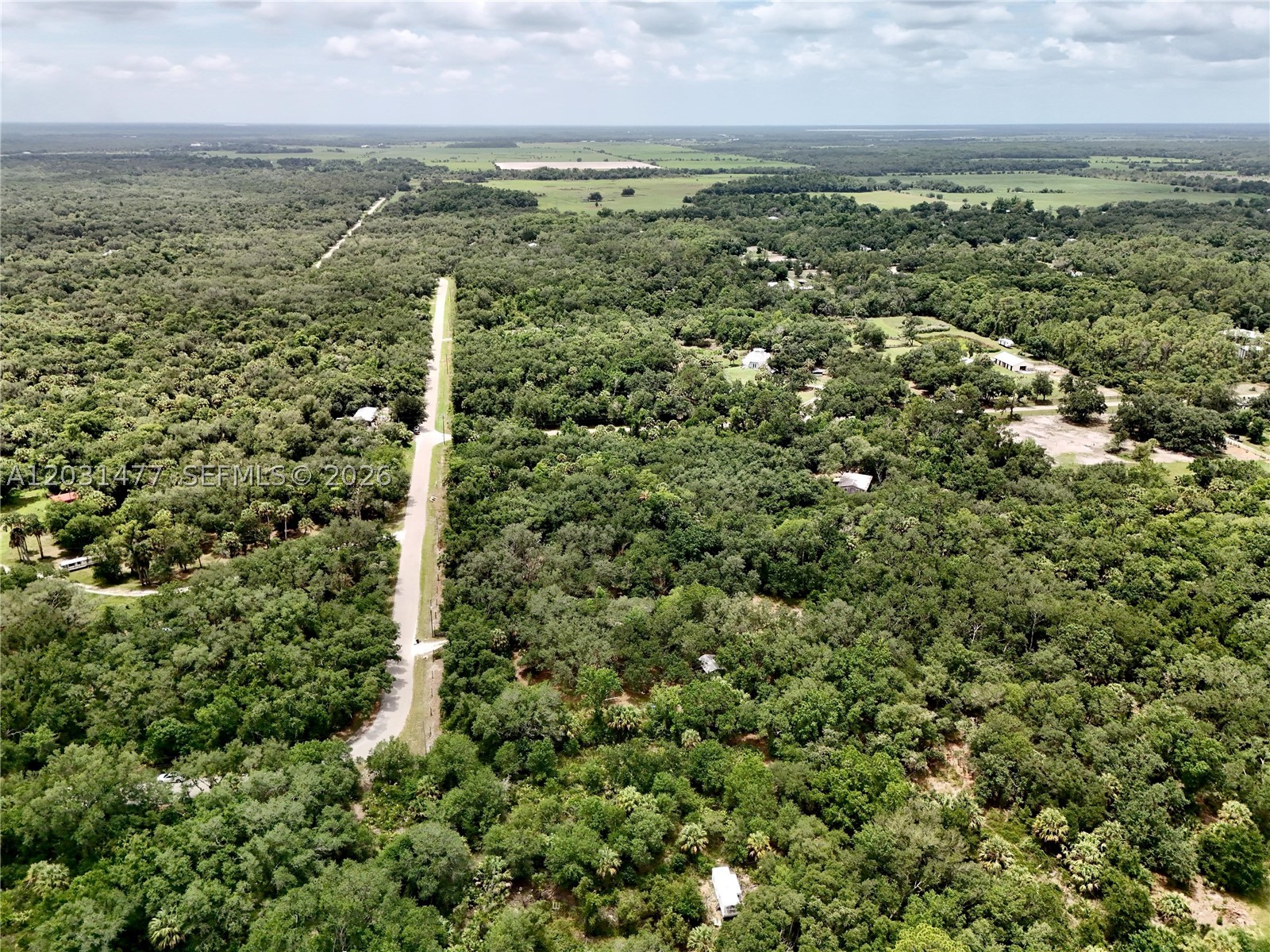 HIDDEN ACRES - Land