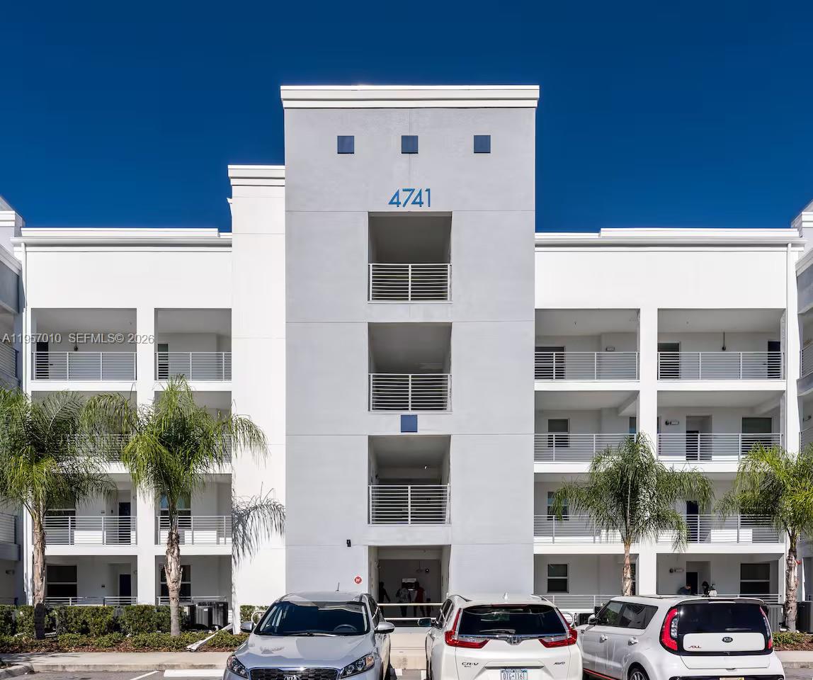 Top-performing 2-bedroom unit in Storey Lake—this is the highest grossing 2-bedroom in the community and area, with consistent occupancy above 80%. Furnished 2-bed, 2-bath condo in The Terraces at Storey Lake, just under a 7-minute walk to the main clubhouse. Offers 1,297 sq. ft. (1,196 adjusted) with a split floor plan and entry-level bedroom. Located in a low-rise building with elevator access, featuring open living/dining, neutral finishes, and fully equipped kitchen. Turnkey investment or primary/second home. Resort-style amenities include pool, fitness center, clubhouse & more. Prime location near shopping, dining, highways & Orlando attractions. Priced below market for a quick sale—high demand expected.