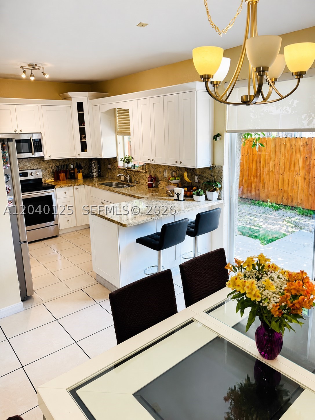 KENDALL BREEZE - Residential