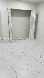 COUNTRY CLUB MANORS SEC 3 - Residential Lease