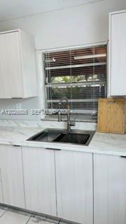COUNTRY CLUB MANORS SEC 3 - Residential Lease