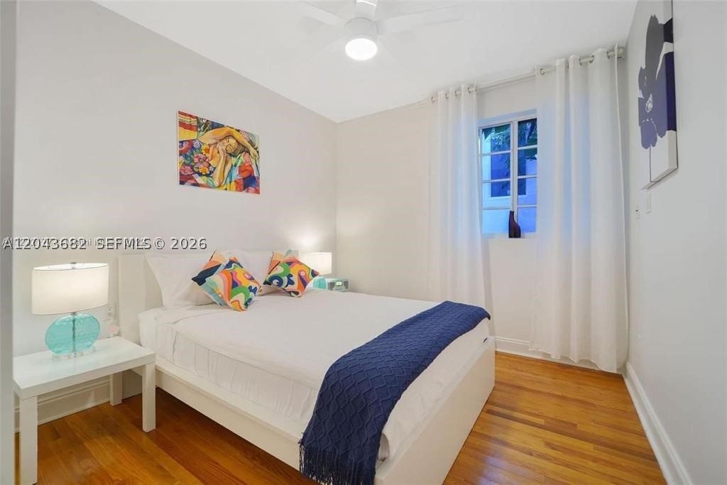 ESSENZA AT 1410 EUCLID CO - Residential Lease