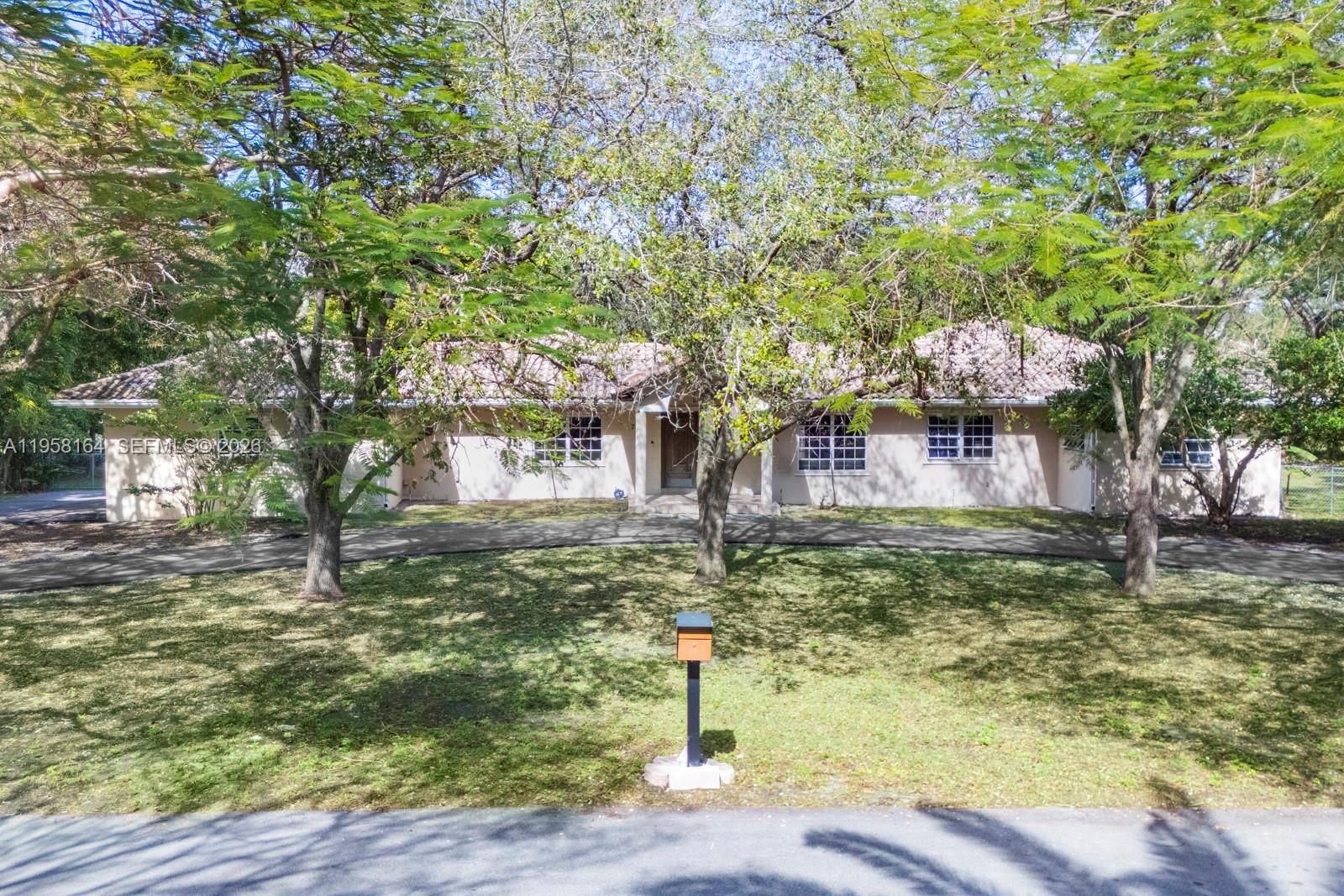 PINE TREE ESTATES - Residential
