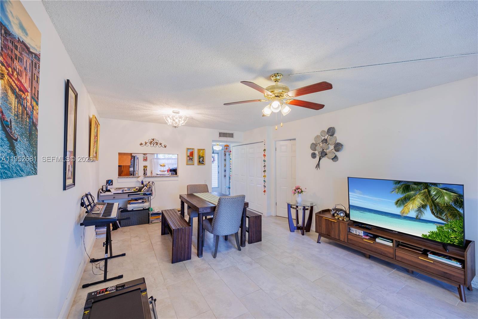 LIME BAY CONDOMINIUM 6 - Residential
