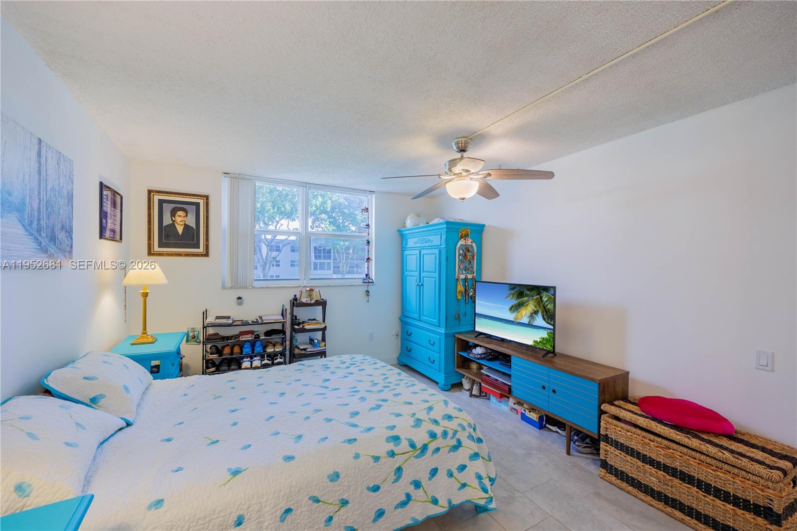 LIME BAY CONDOMINIUM 6 - Residential