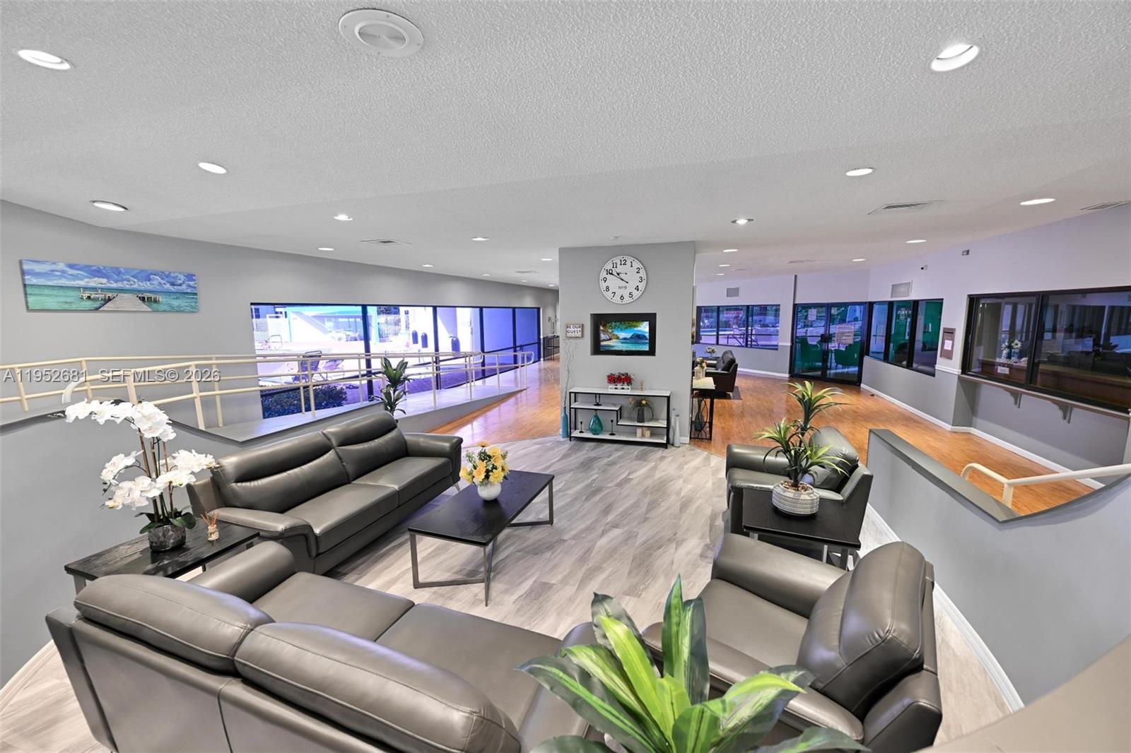 LIME BAY CONDOMINIUM 6 - Residential