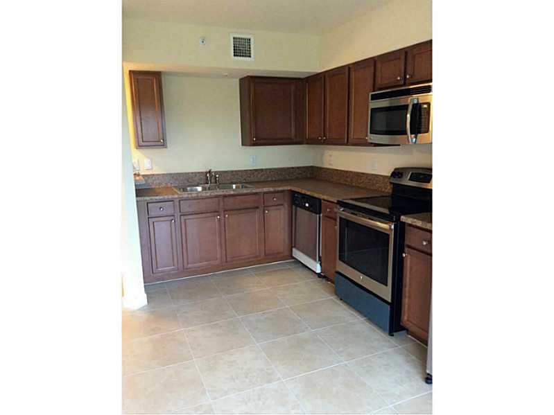 THE COURTS AT BAYSHORE - Residential Lease