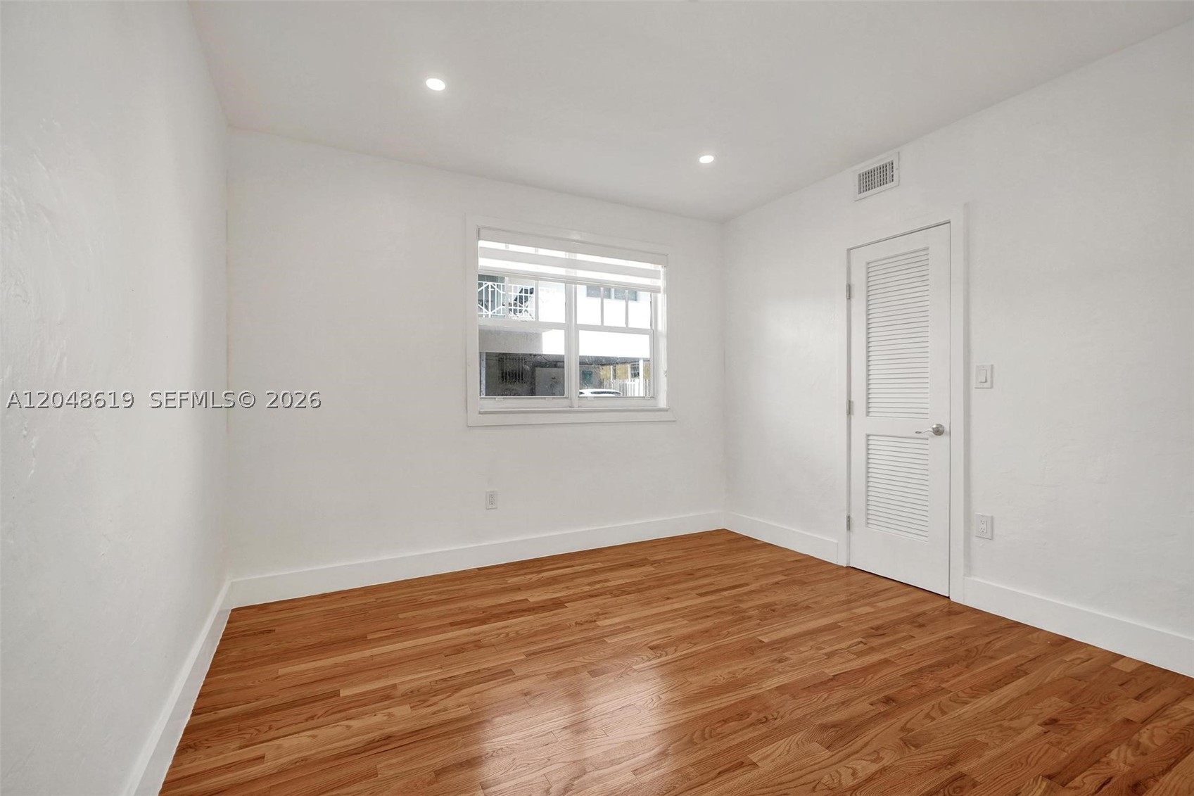 OCEAN BEACH ADDN NO 3 - Residential Lease