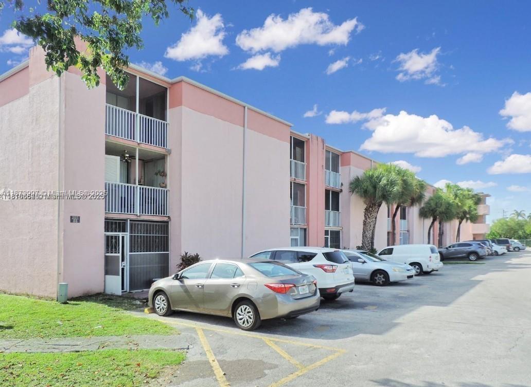 POINT SOUTH CONDO - Residential Lease