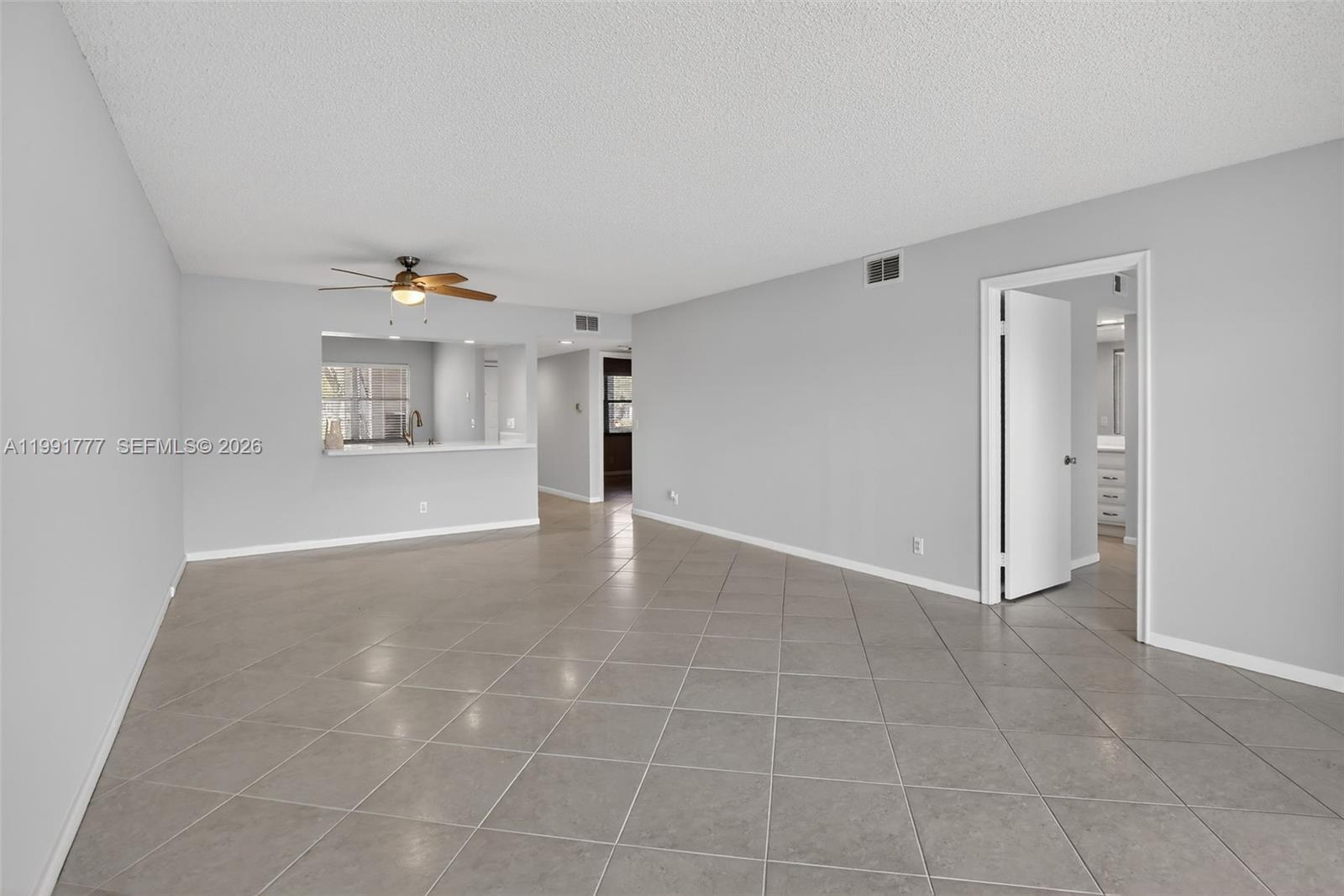 CAMBRIDGE AT CENTURY - Residential