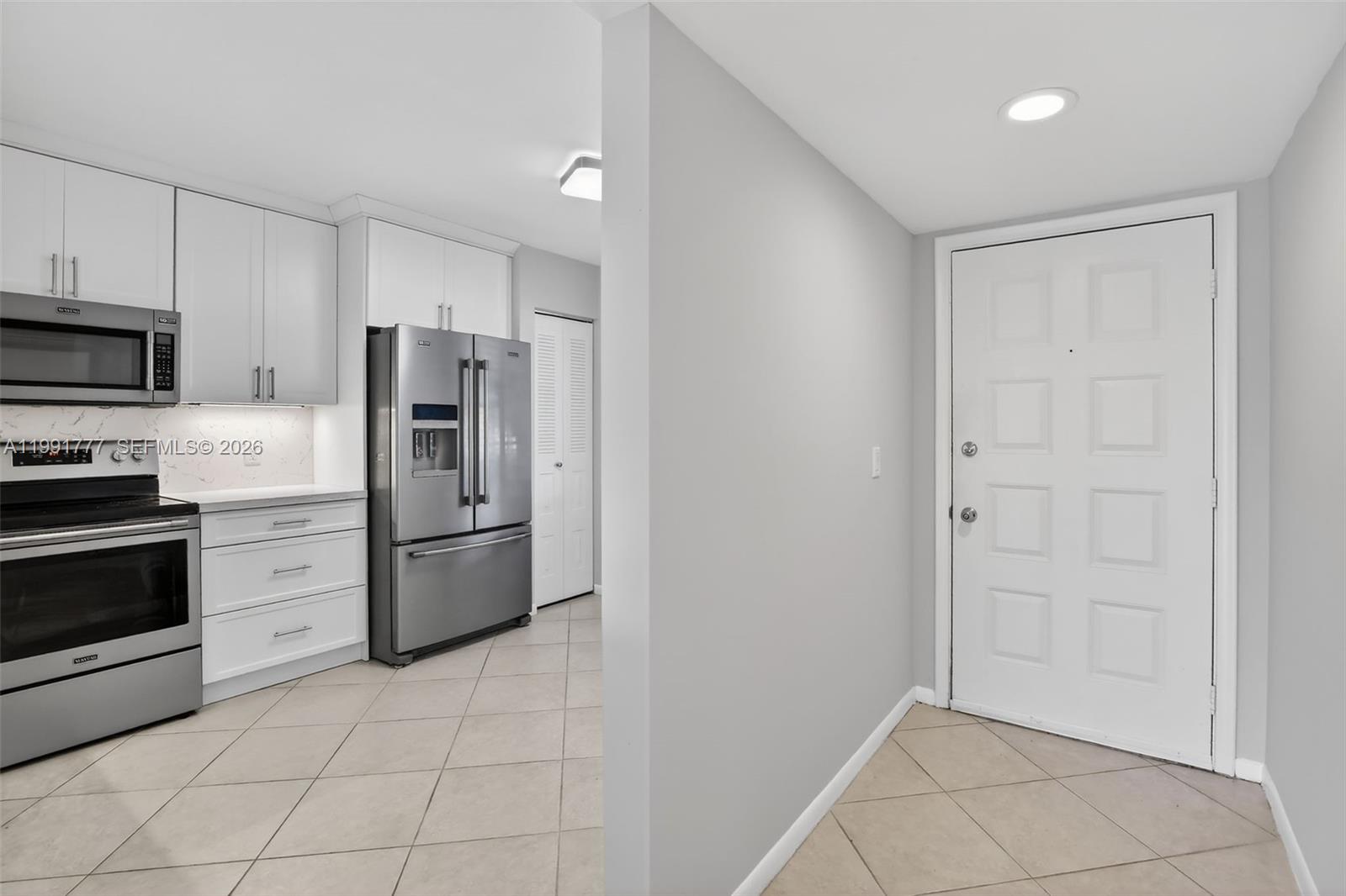 CAMBRIDGE AT CENTURY - Residential