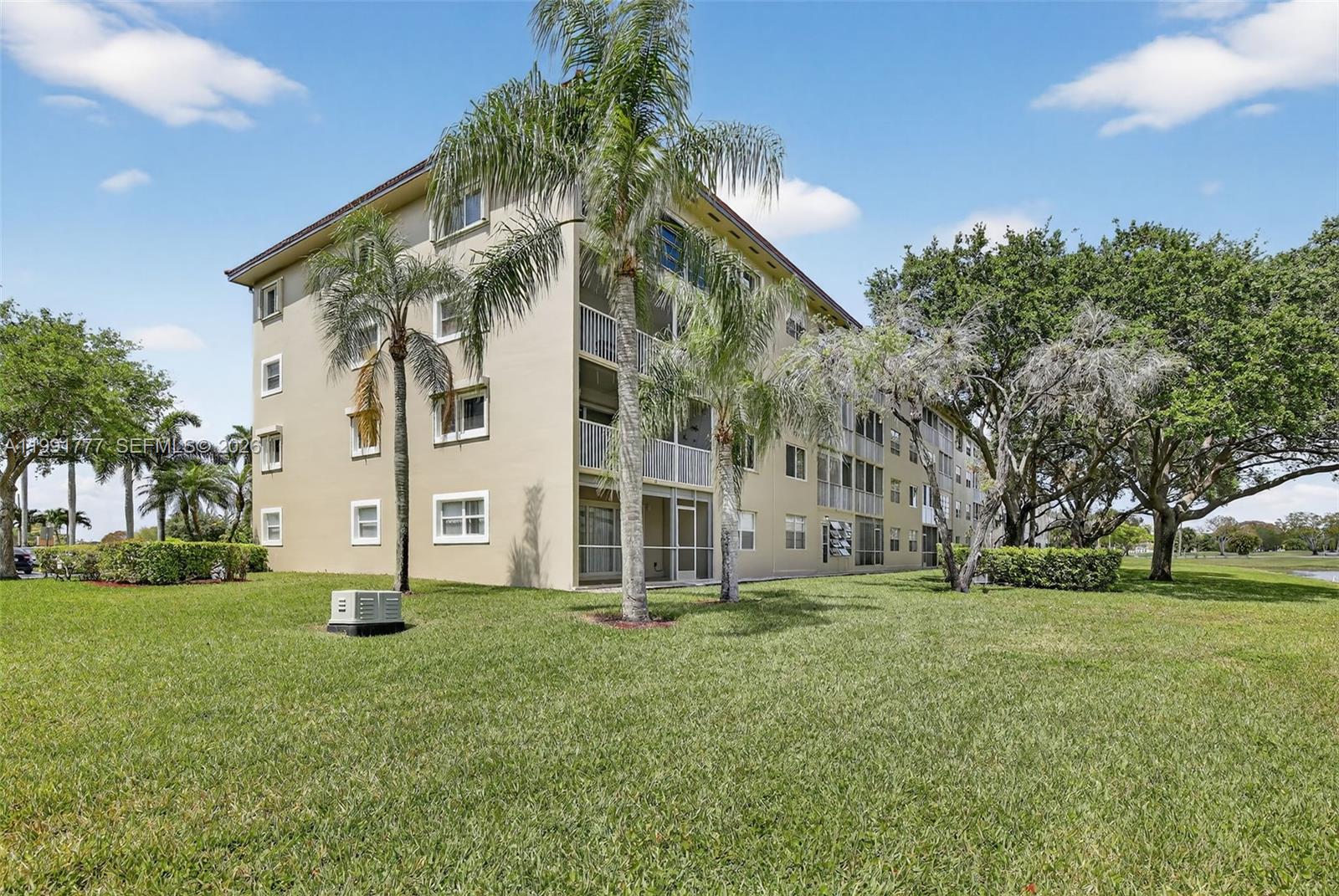 CAMBRIDGE AT CENTURY - Residential