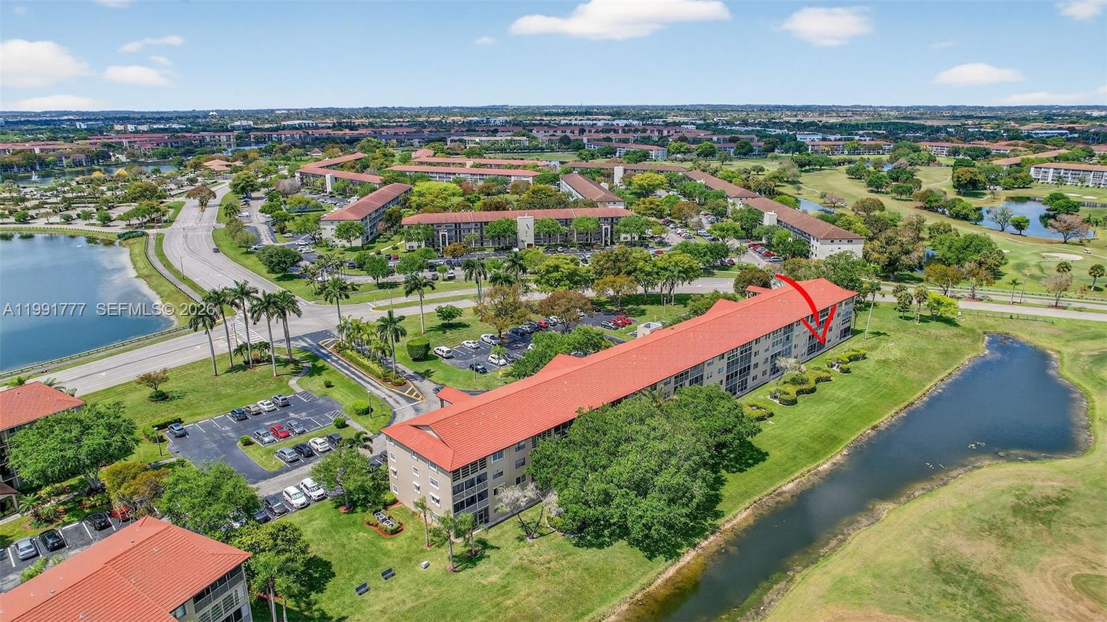 CAMBRIDGE AT CENTURY - Residential