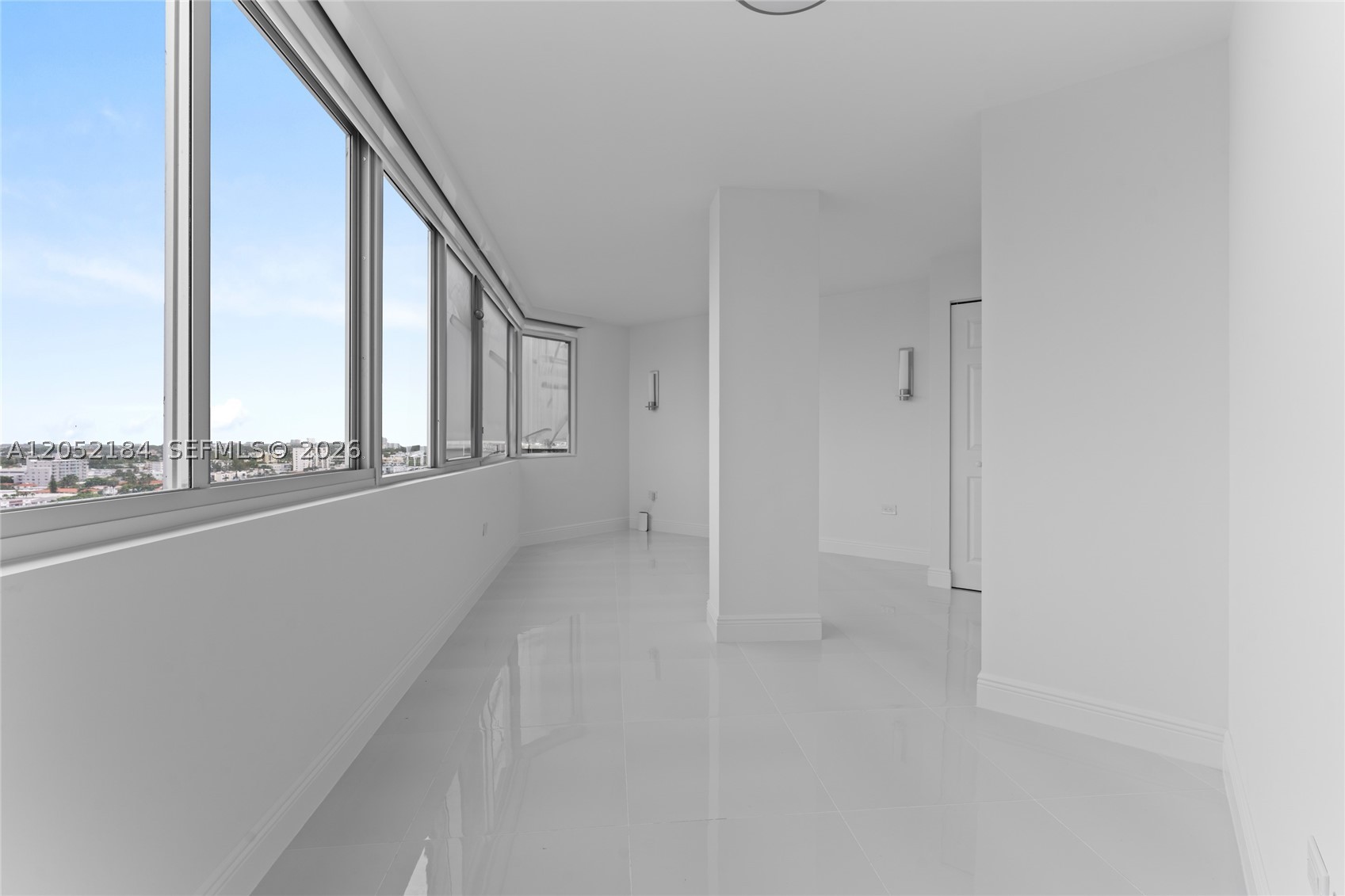 BURLEIGH HOUSE CONDO - Residential