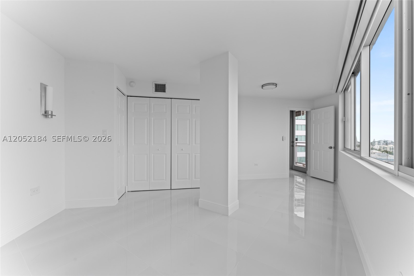 BURLEIGH HOUSE CONDO - Residential