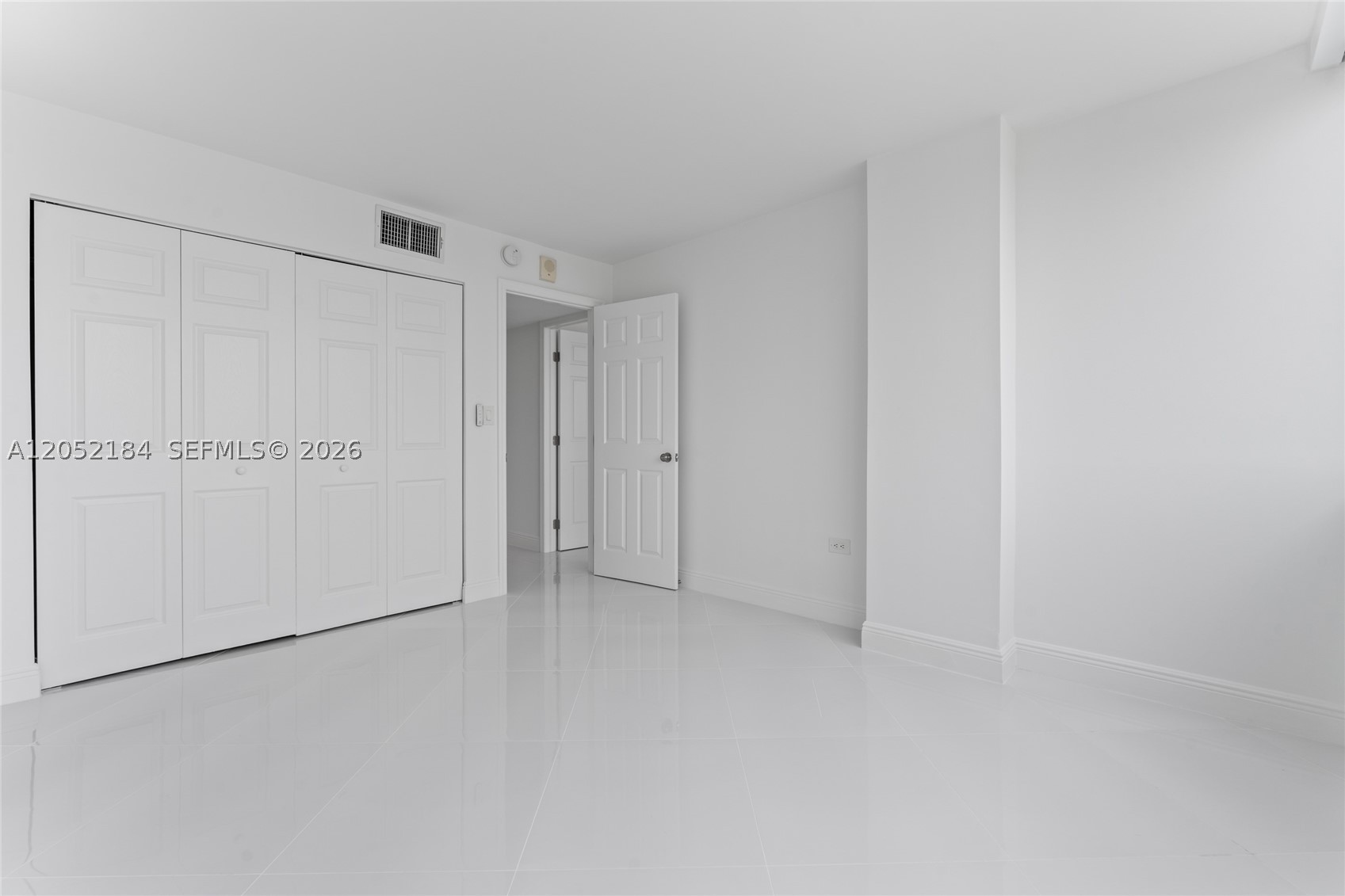 BURLEIGH HOUSE CONDO - Residential