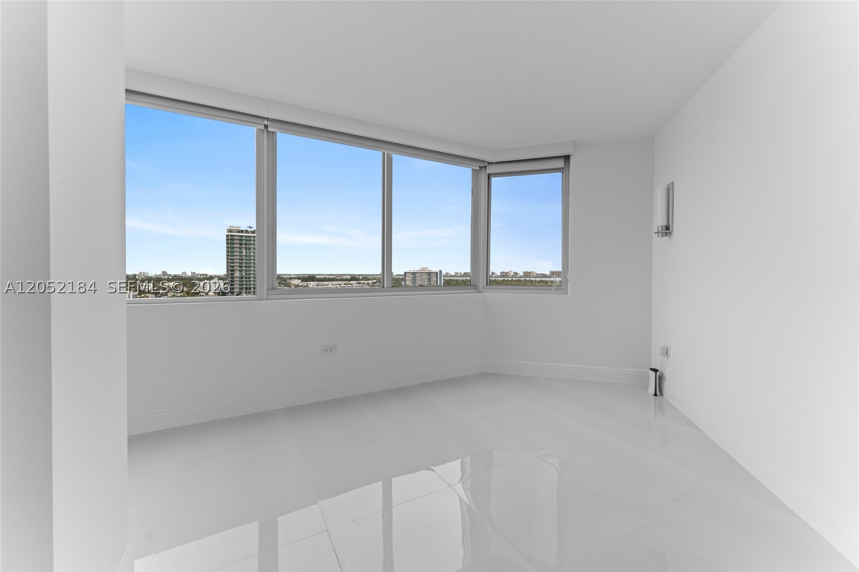 BURLEIGH HOUSE CONDO - Residential