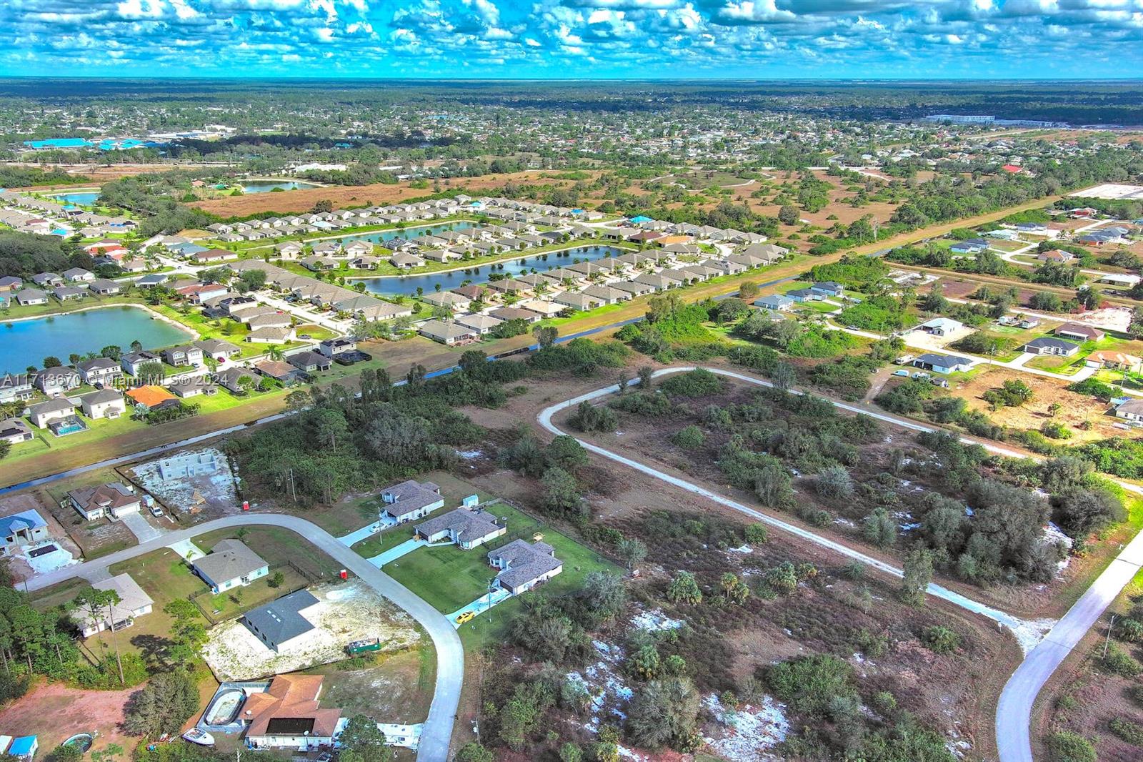 LEHIGH ACRES - Land