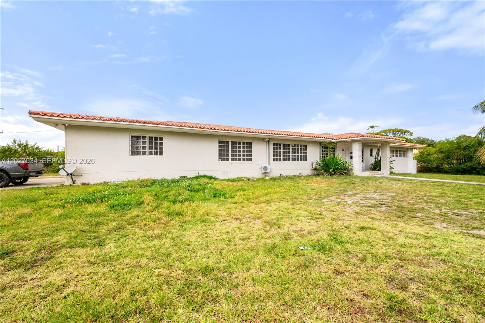 SUNNY ISLES INLAND - Residential