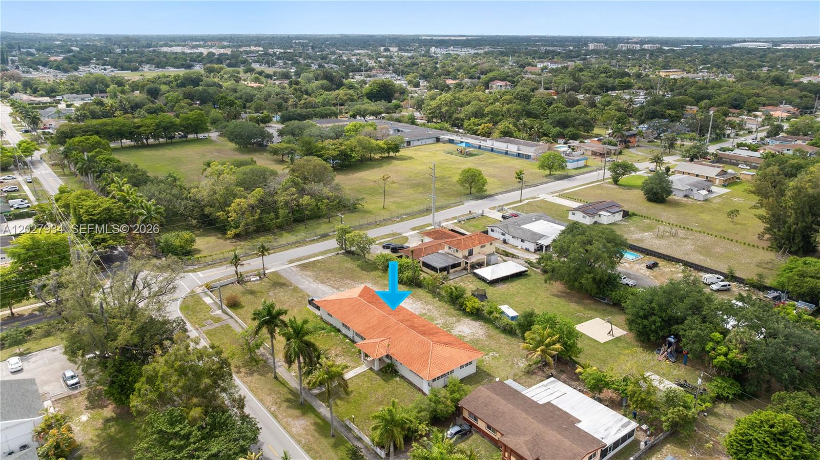 SUNNY ISLES INLAND - Residential